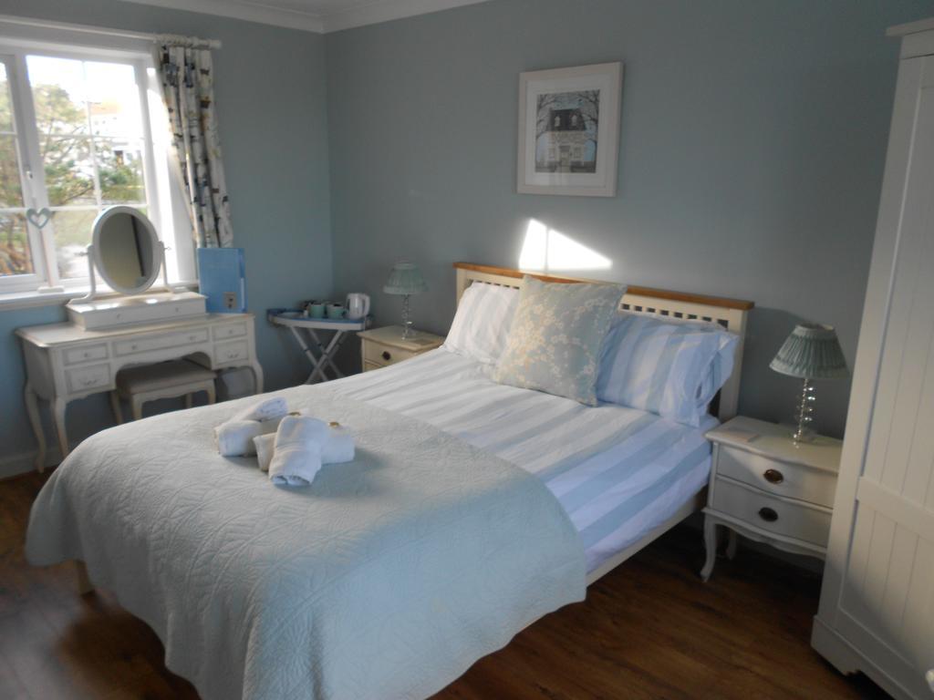 Downsfield Bed And Breakfast St Ives  Bilik gambar